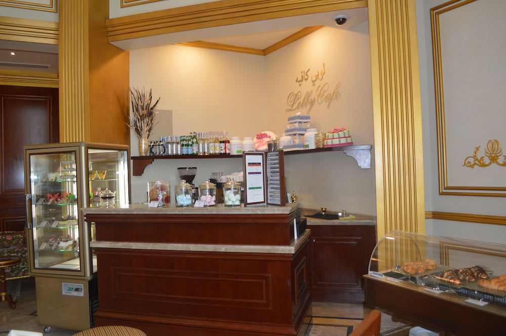 Warwick Doha Hotel 6/59