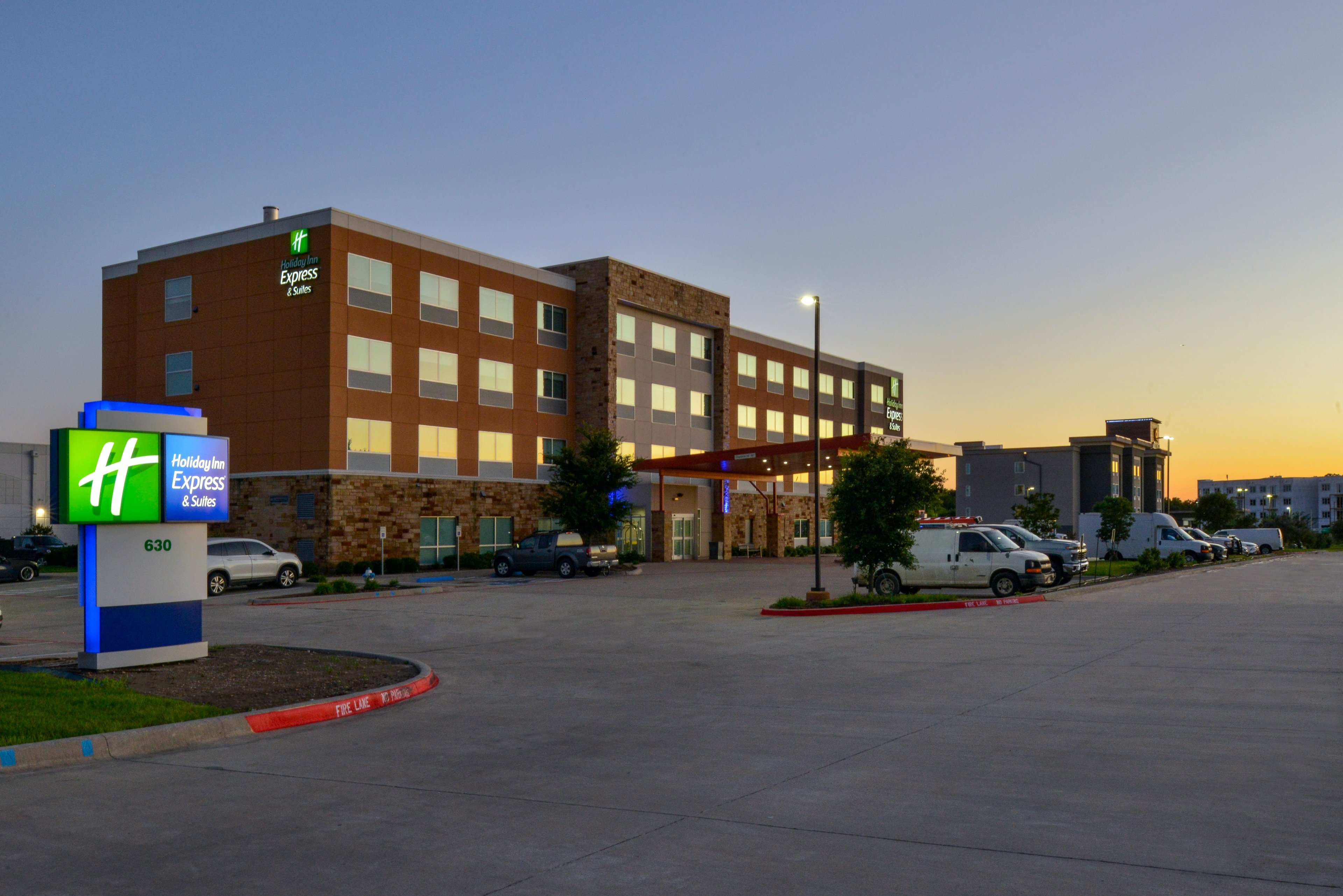Holiday Inn Express And Suites Wylie West 68/72