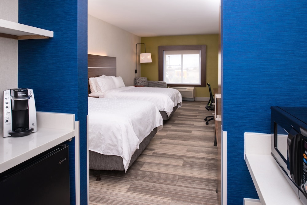 Holiday Inn Express Sierra Vista 24/76
