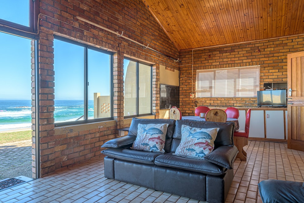 Fynbos Golf and Country Estate 27/50