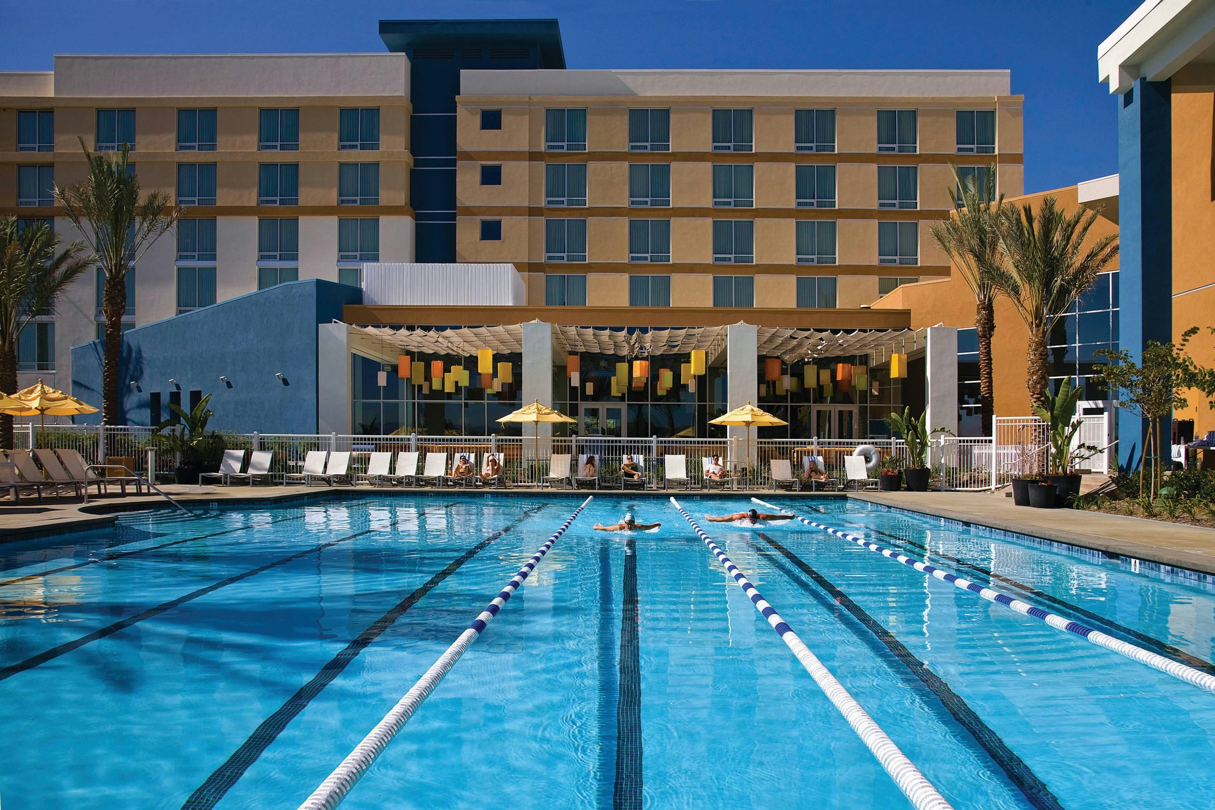 Renaissance Clubsport Aliso Viejo Laguna Beach Hotel 8/16