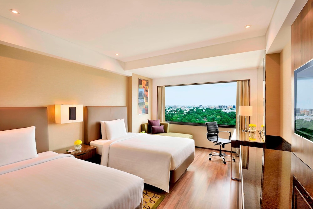 Courtyard By Marriott Chennai 8/38