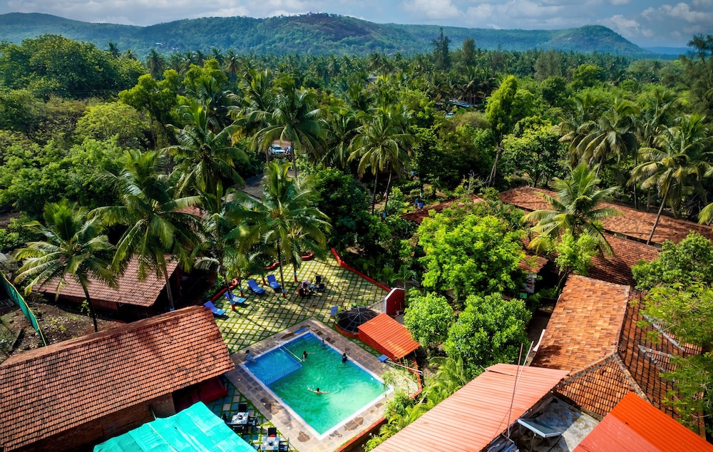 Lotus Eco Beach Resort, Murud Beach-Dapoli, District Ratnagiri 65/74