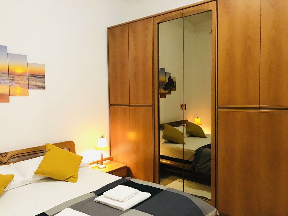 Colosseum Luxury Room 14/30