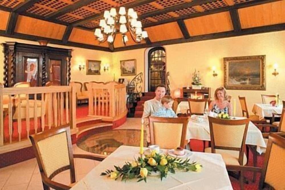 Wellness-Privatehotel Post An Der Therme 42/50