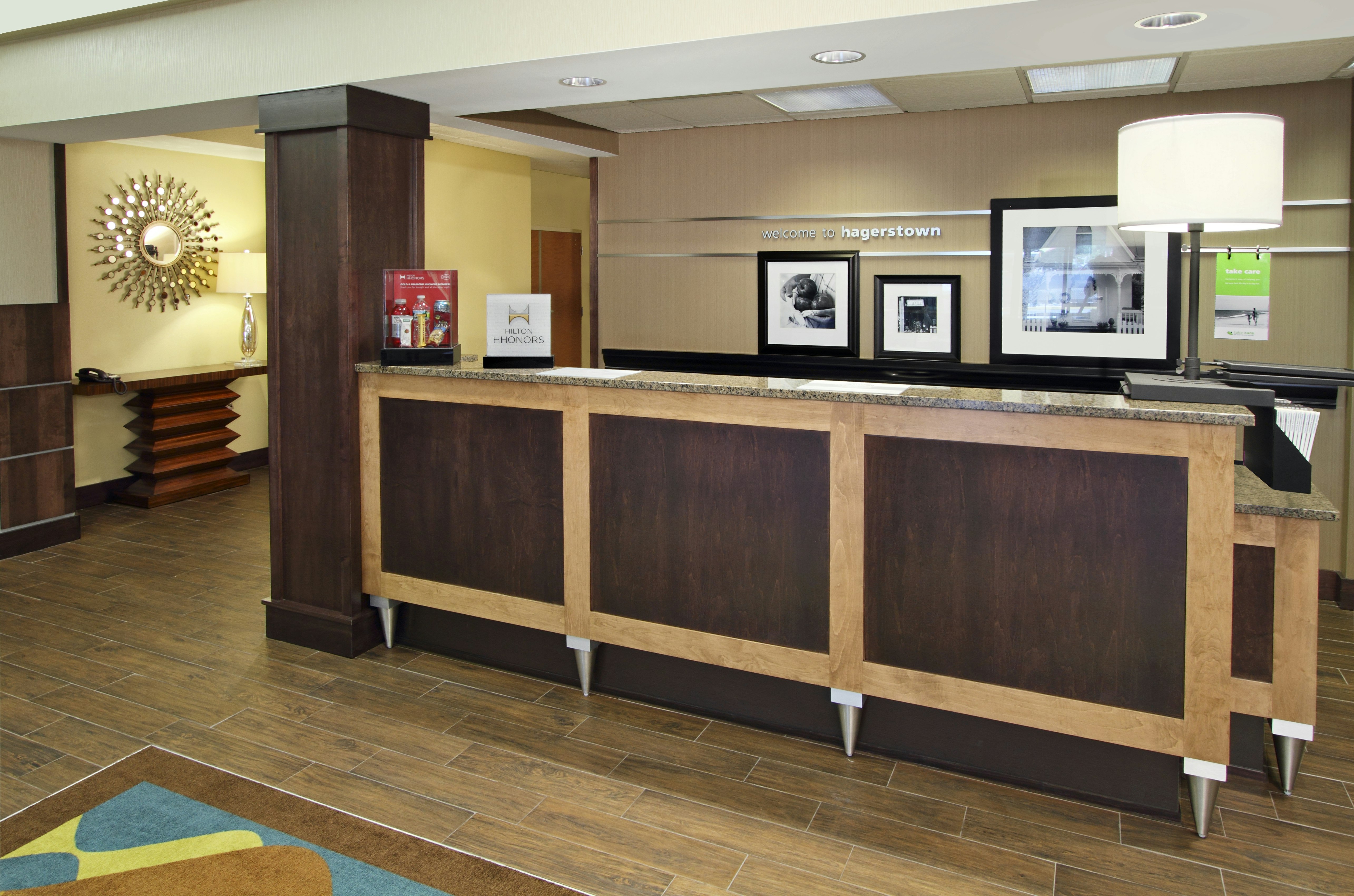 Hampton Inn Hagerstown 9/80