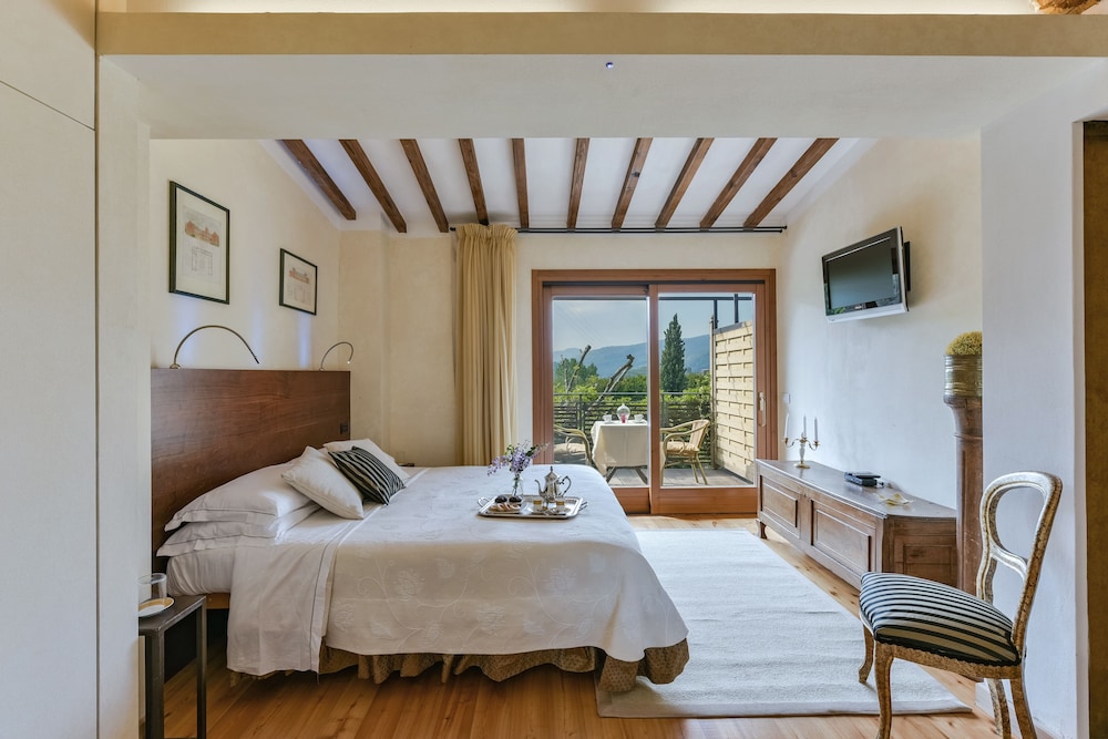 Villa Gaudia 9/50