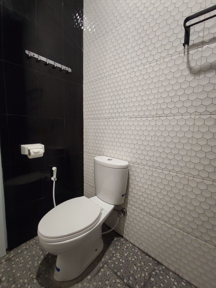 غرفة ديلوكس بسريرين منفصلين، Genthong Homestay 8/9