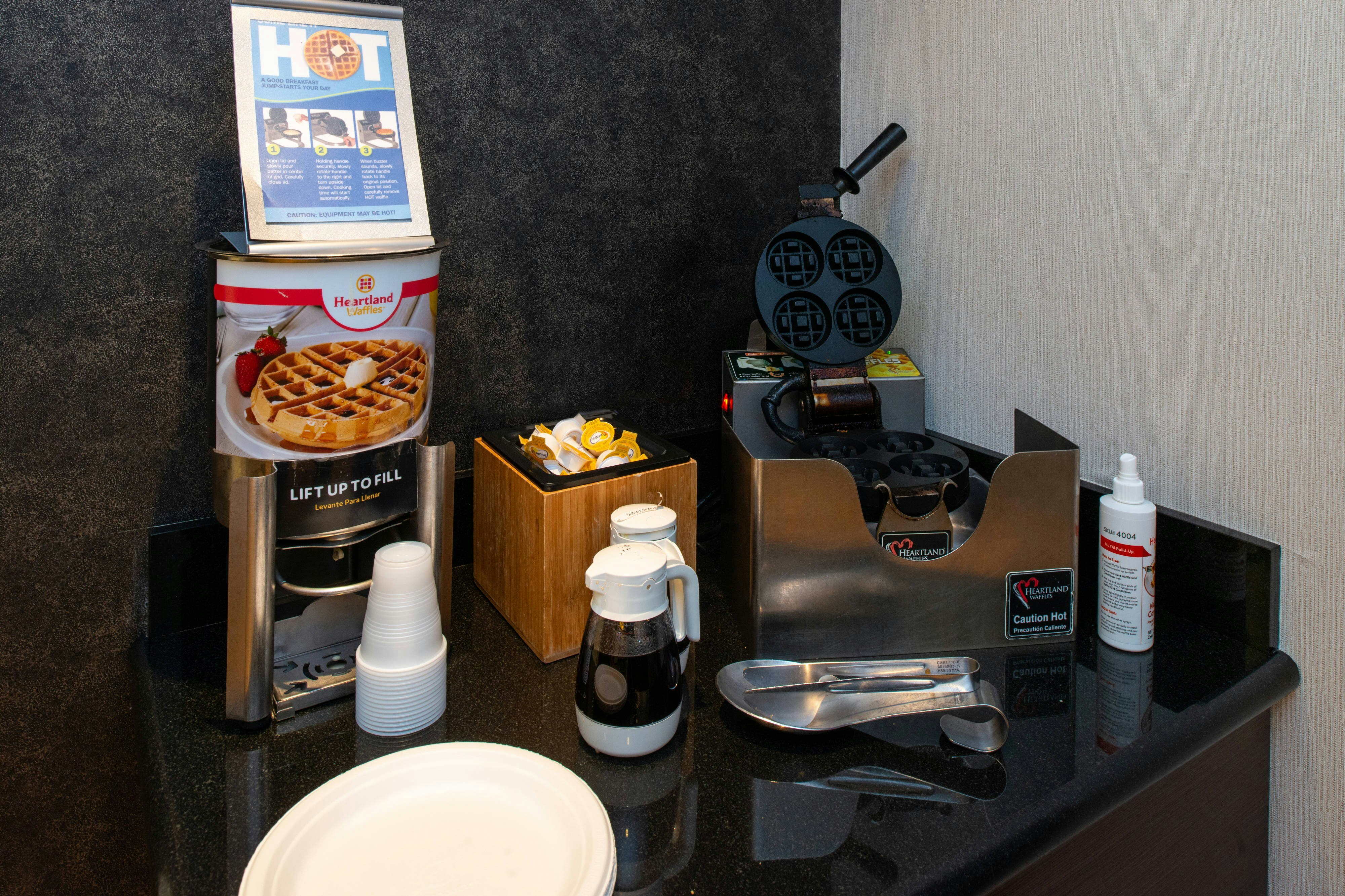 Fairfield Inn And Suites Cedar Rapids 8/25