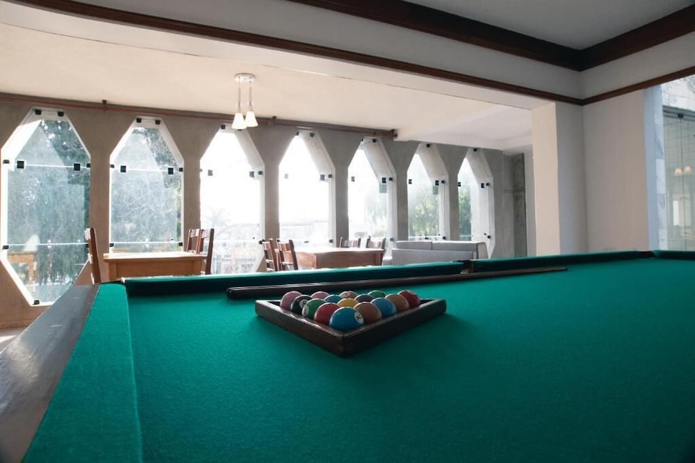 Lucape Palace Hotel 28/50