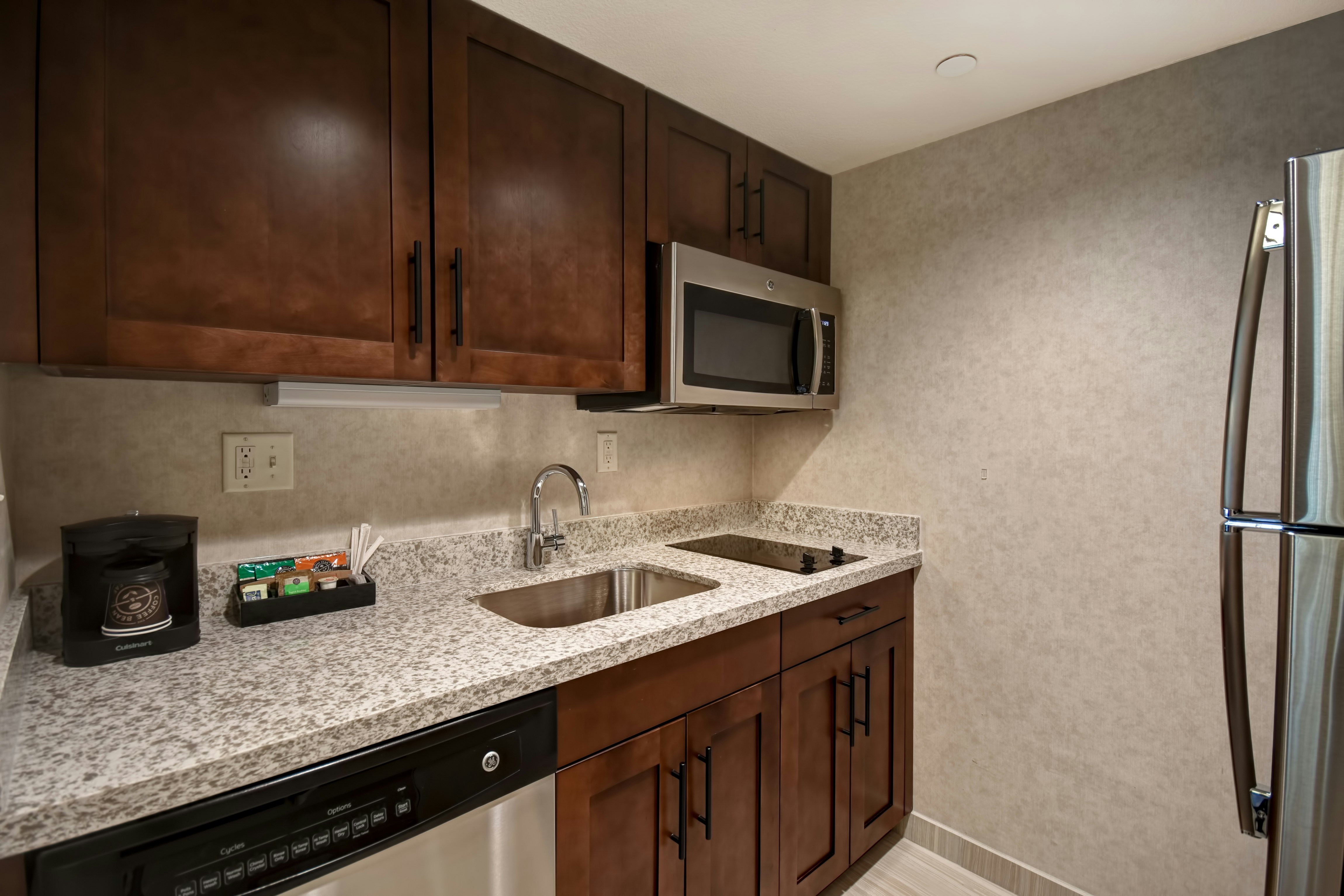 Homewood Suites By Hilton Pleasant Hill Concord 80/86