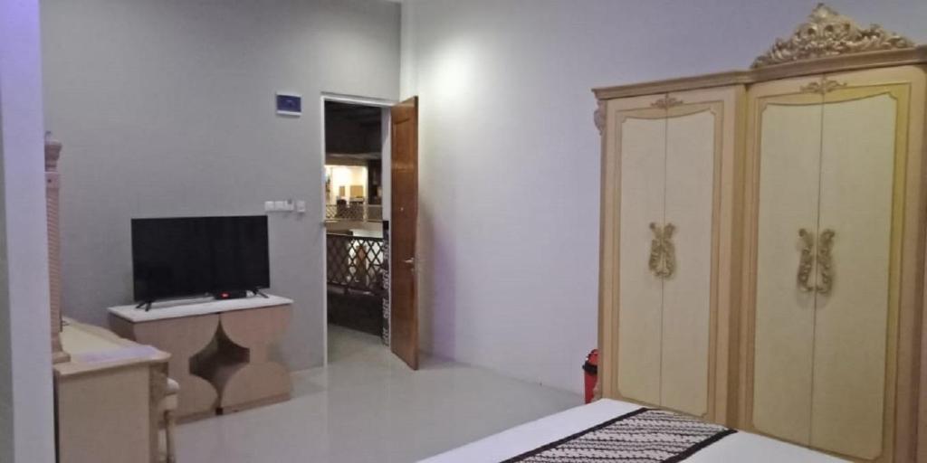 Cahaya Berlian Hotel 32/36