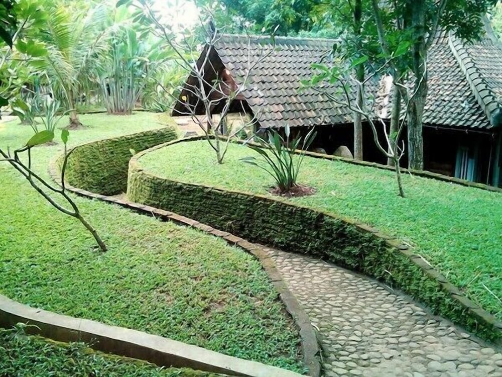 Hills Joglo Villa 45/50