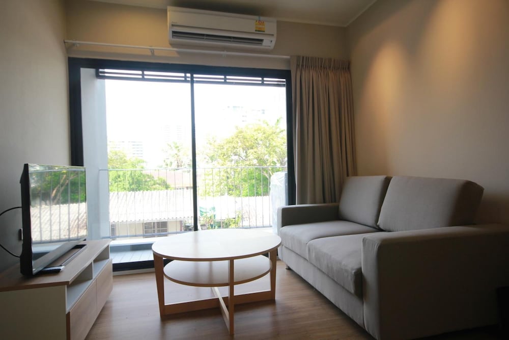 Sereine Sukhumvit 39 30/43