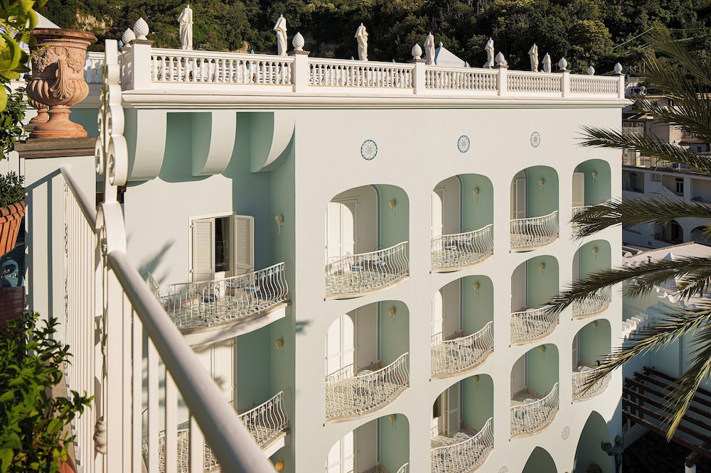 Manzi Hotel & Spa 6/77