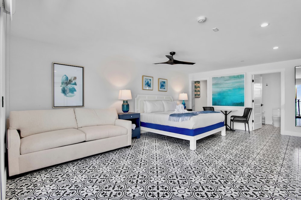 Seaside at Anna Maria Island Inn 23/46