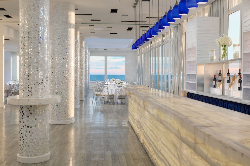 Allegria Hotel 62/68