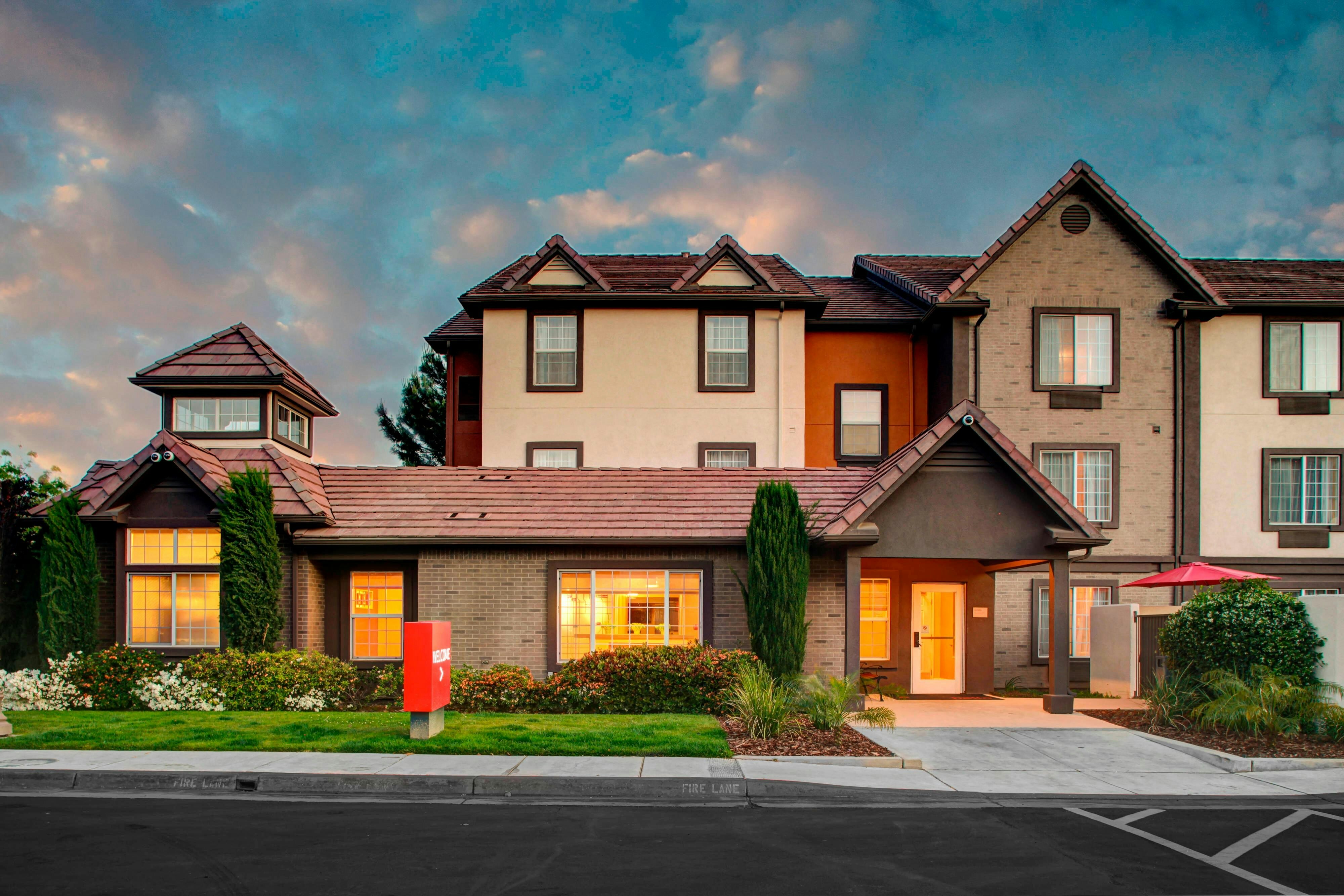 TownePlace Suites by Marriott Fresno 2/36