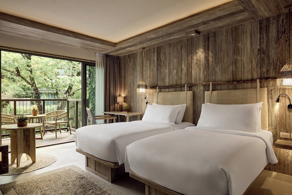 غرفة بريميوم بسريرين منفصلين بإطلالة على المسبح، Dinso Resort 3/7