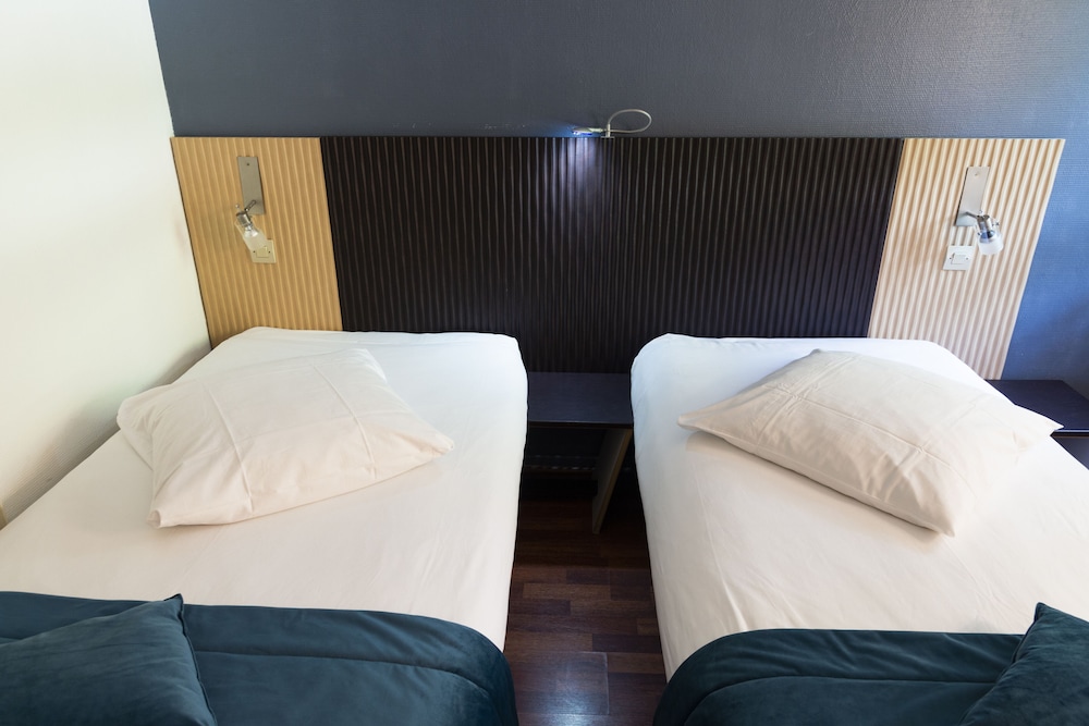 Hotel Bagatelle Paris Nord Roissy 11/37