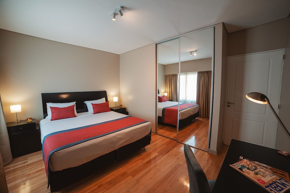 ARC Callao Studios & Suites 10/36