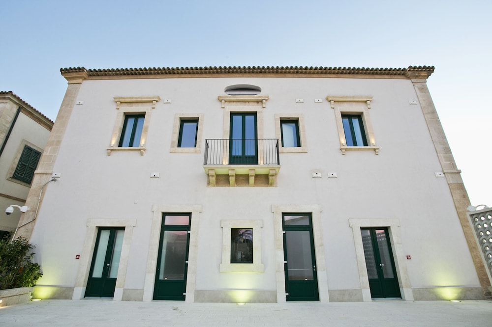 Zafran Boutique Hotel 1/50
