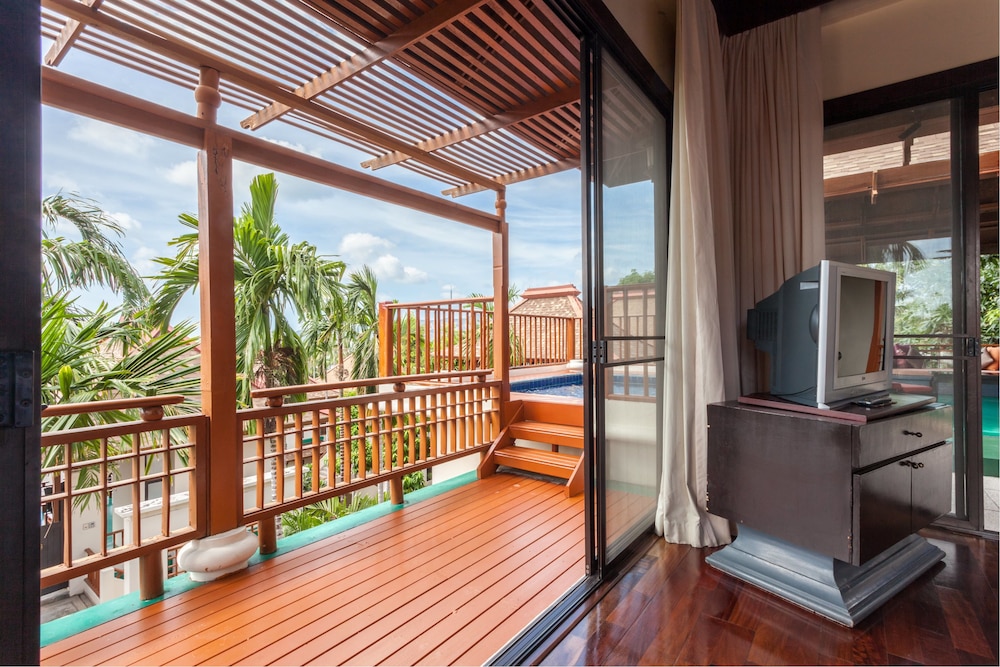 Briza Beach Resort 36/73