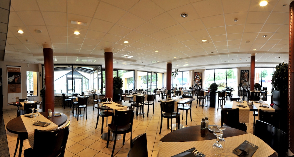 P'TIT DEJ-HOTEL MILLAU 23/31