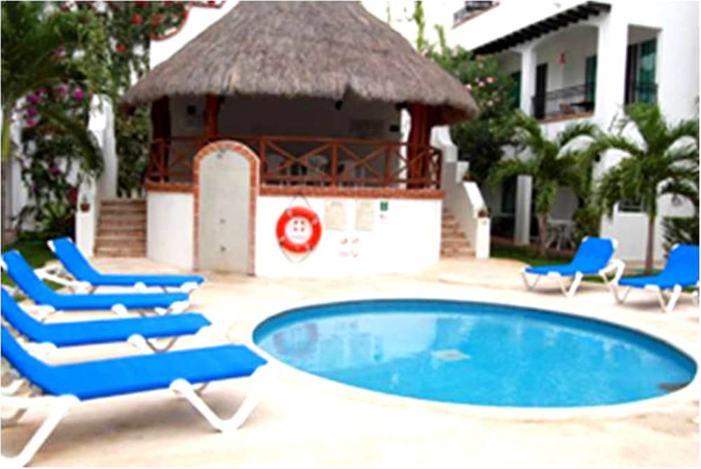 Gaviotas II Condo Hotel 11/39