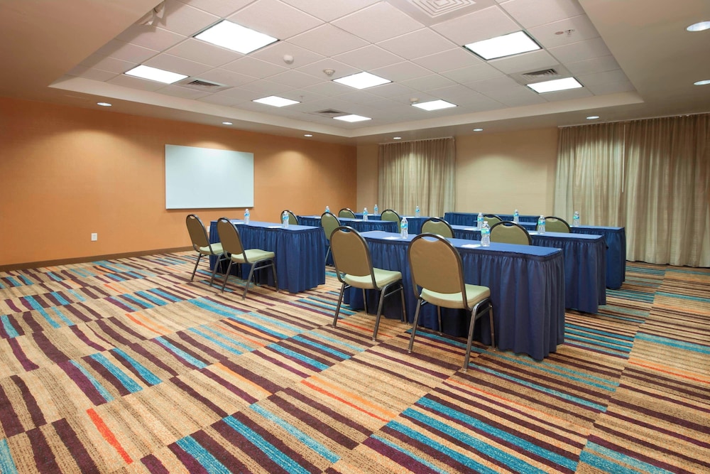 Fairfield Inn Suites el Centro 40/50