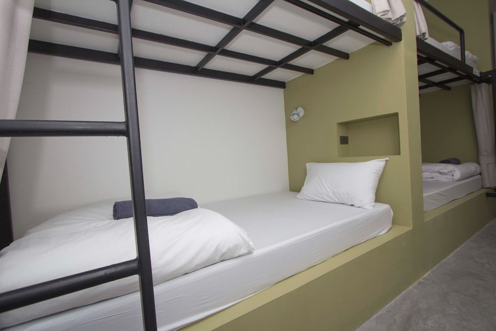 All Days Hostel 4/20