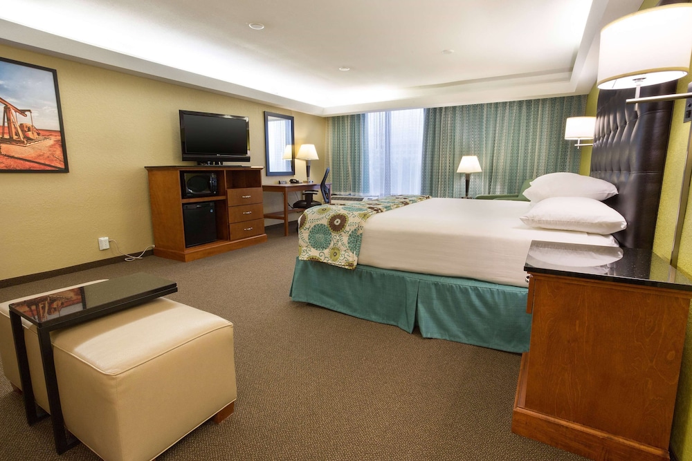 Heritage Inn & Suites The Woodlands, Trademark by Wyndham 25/60