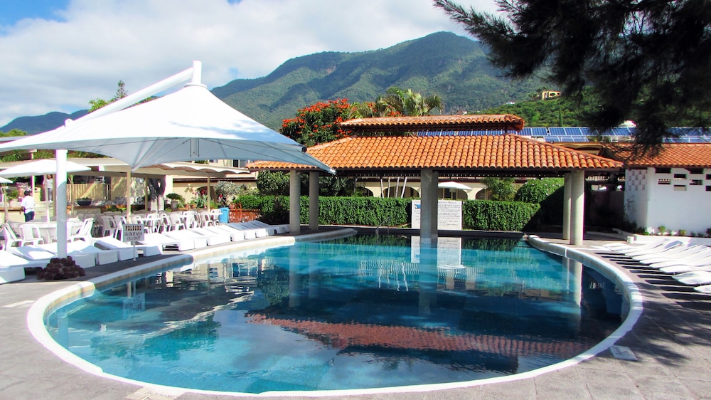 Hotel Balneario San Juan Cosalá 34/37