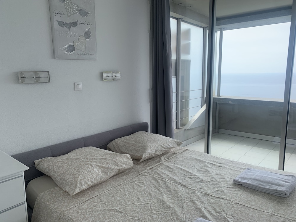 SARA RIVIERA Costa Plana 28/55