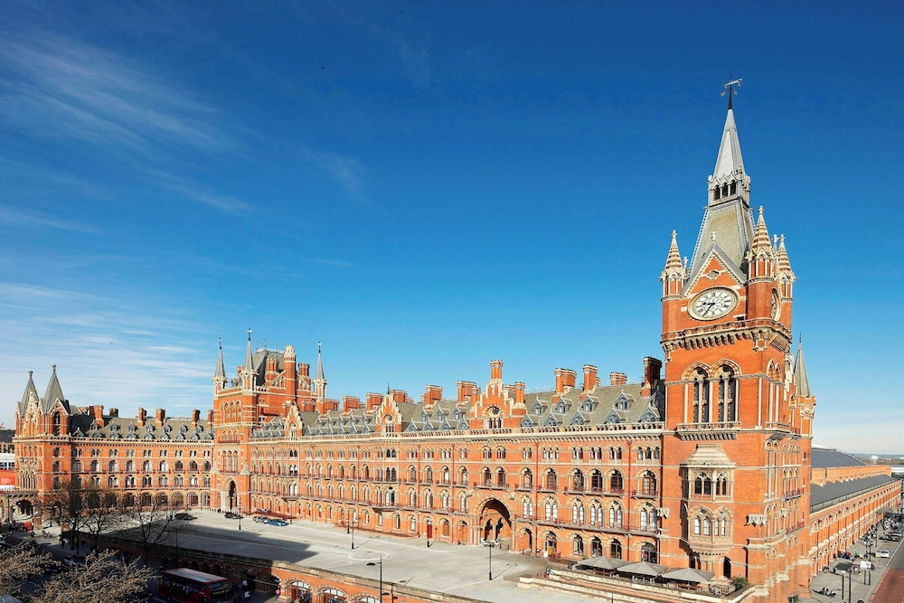 St. Pancras London, Autograph Collection 96/99