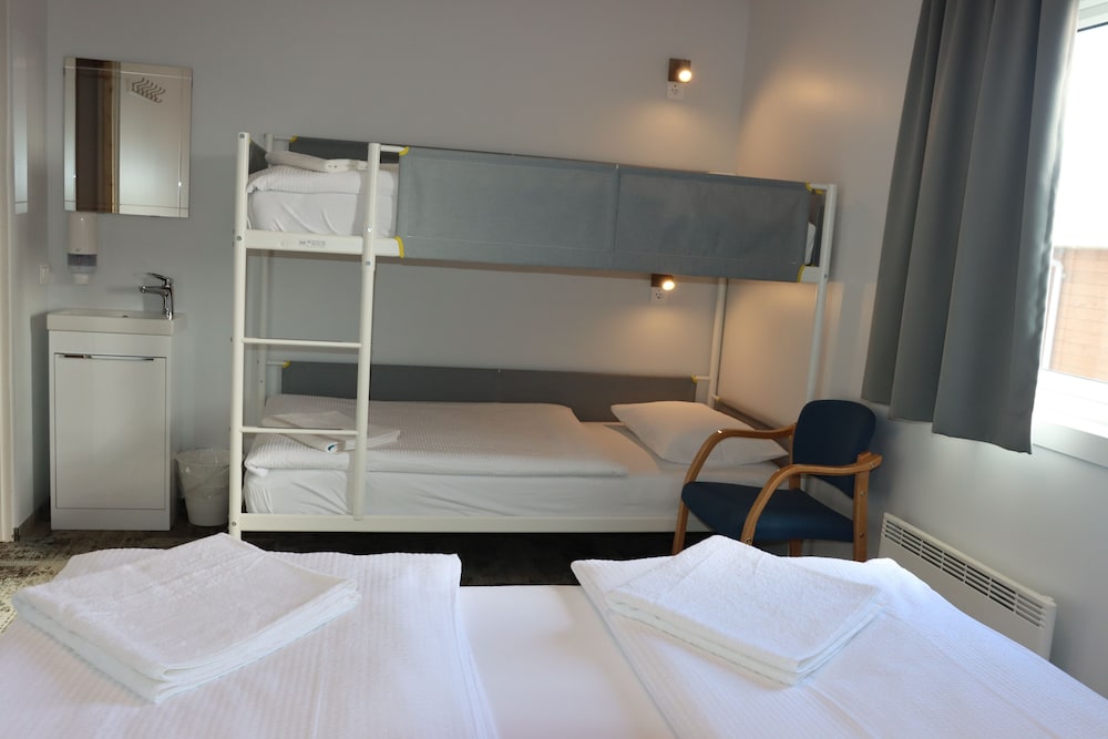 Höfn Hi Hostel 10/64