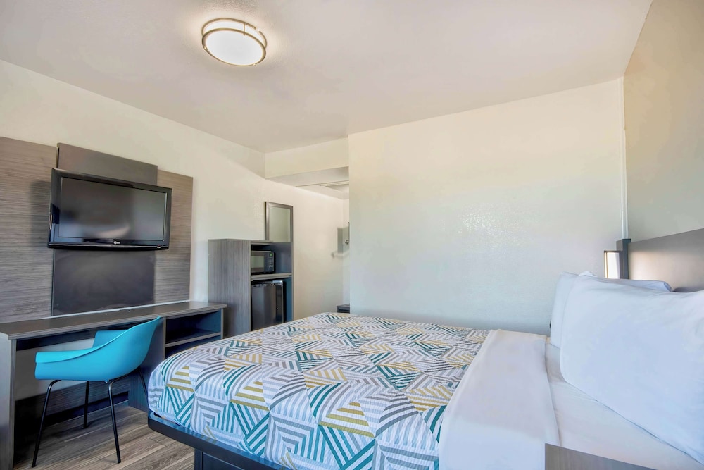 Motel6 Russellville, AR 29/49
