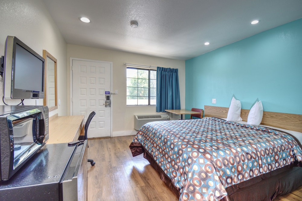 Vagabond Inn Buttonwillow North I-5 22/39