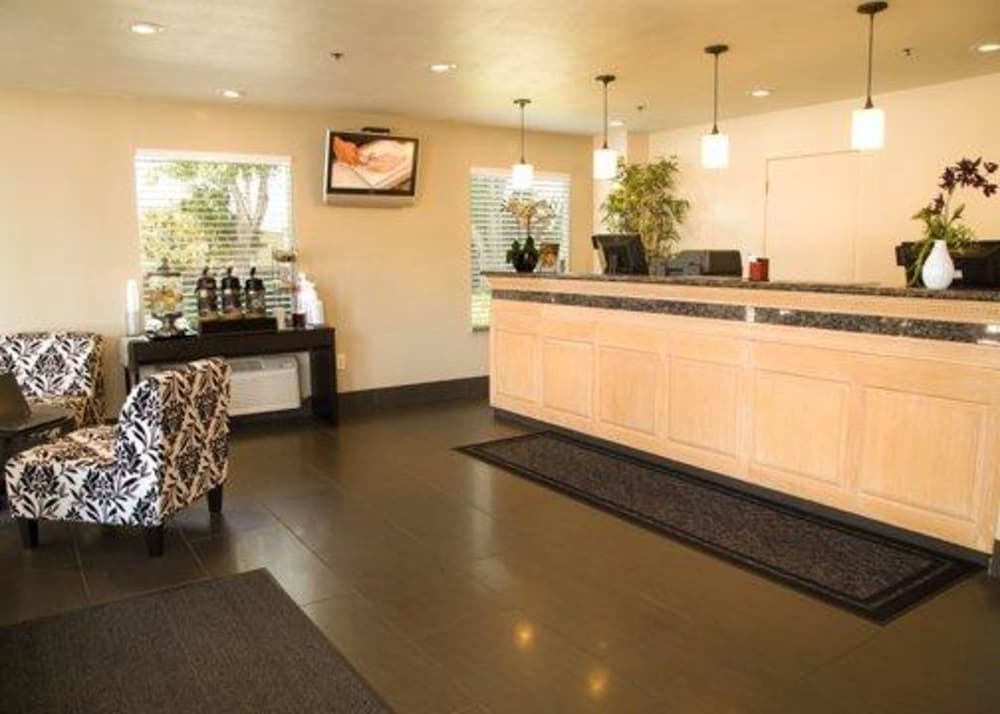 SureStay by Best Western Sunnyvale Silicon Valley 1/17
