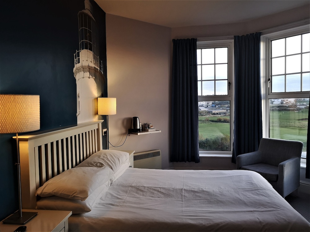 ROOM, DOUBLE BED, SEA VIEW