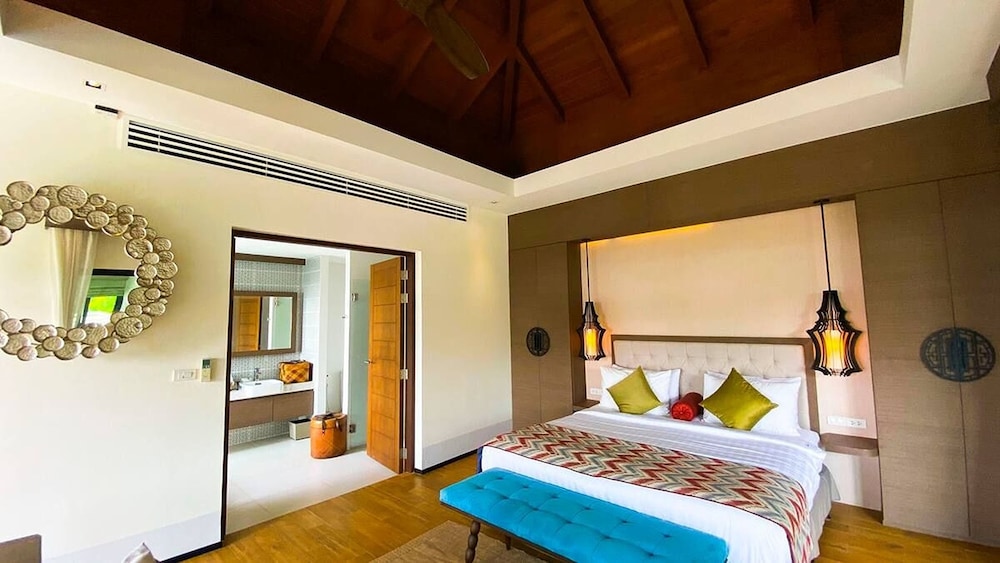 Silla Villa 4/50