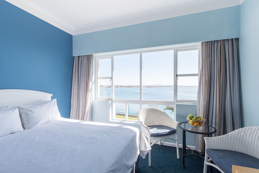 Saldanha Bay Hotel 10/50