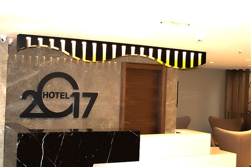 2017 Hotel 4/24