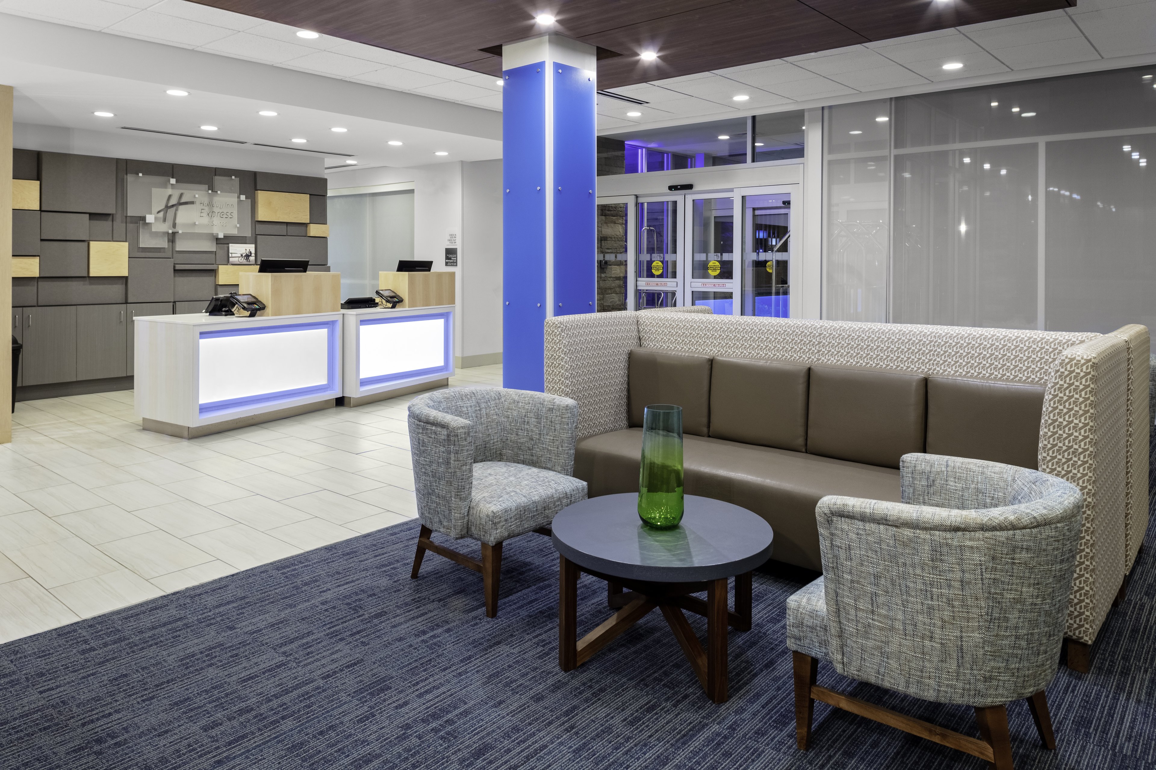Holiday Inn Express And Suites Wilmington West - Medical Park 15/60