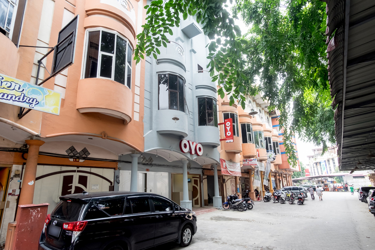 Hotel O Metropolitan Homestay Near Komplek Asia Megamas Medan 11/11