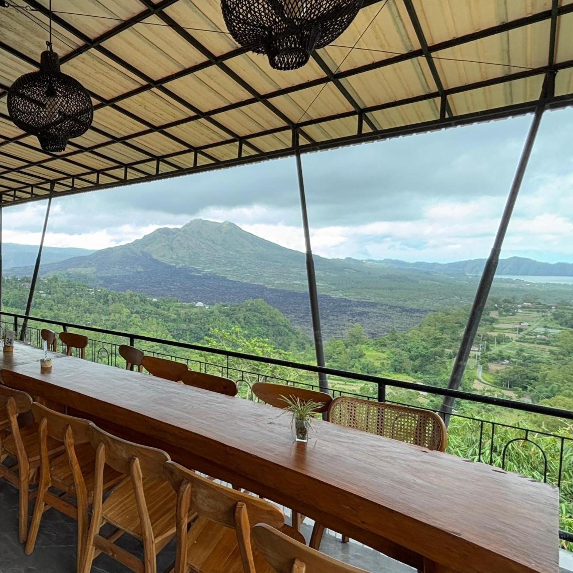 Caldera Hotel & Restaurant 18/50