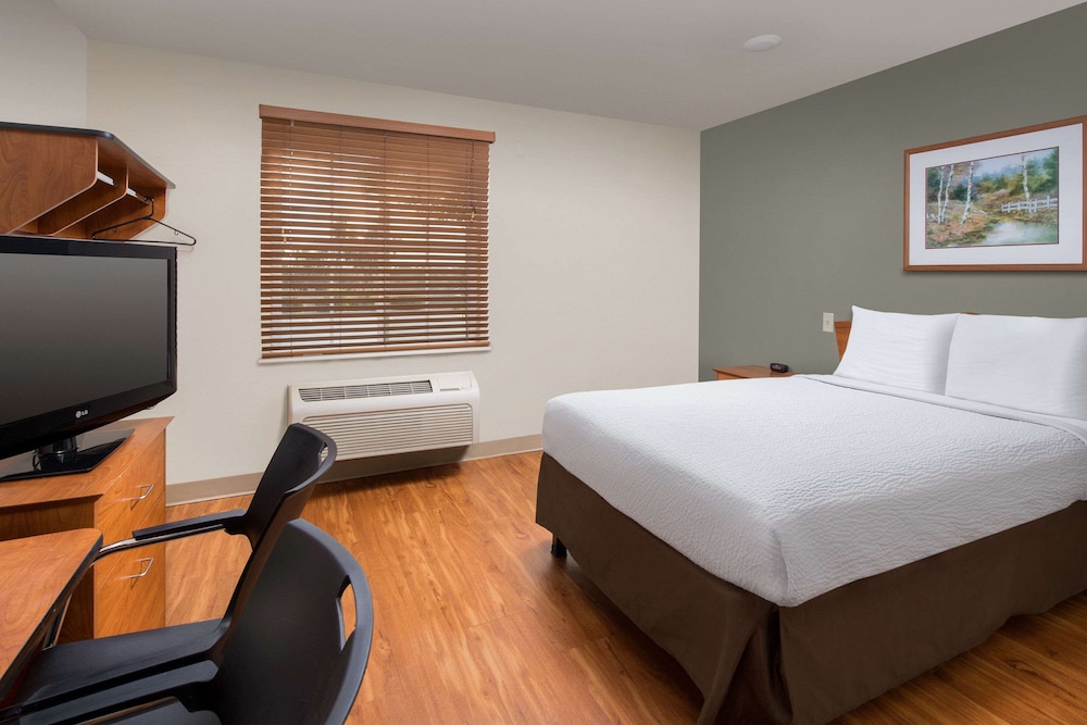 Extended Stay America Select Suites - Phoenix - West 19/52