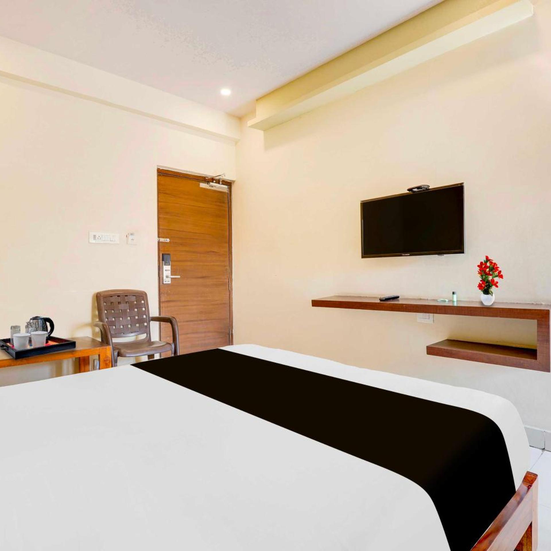 Sri Maharaja Inn 27/50