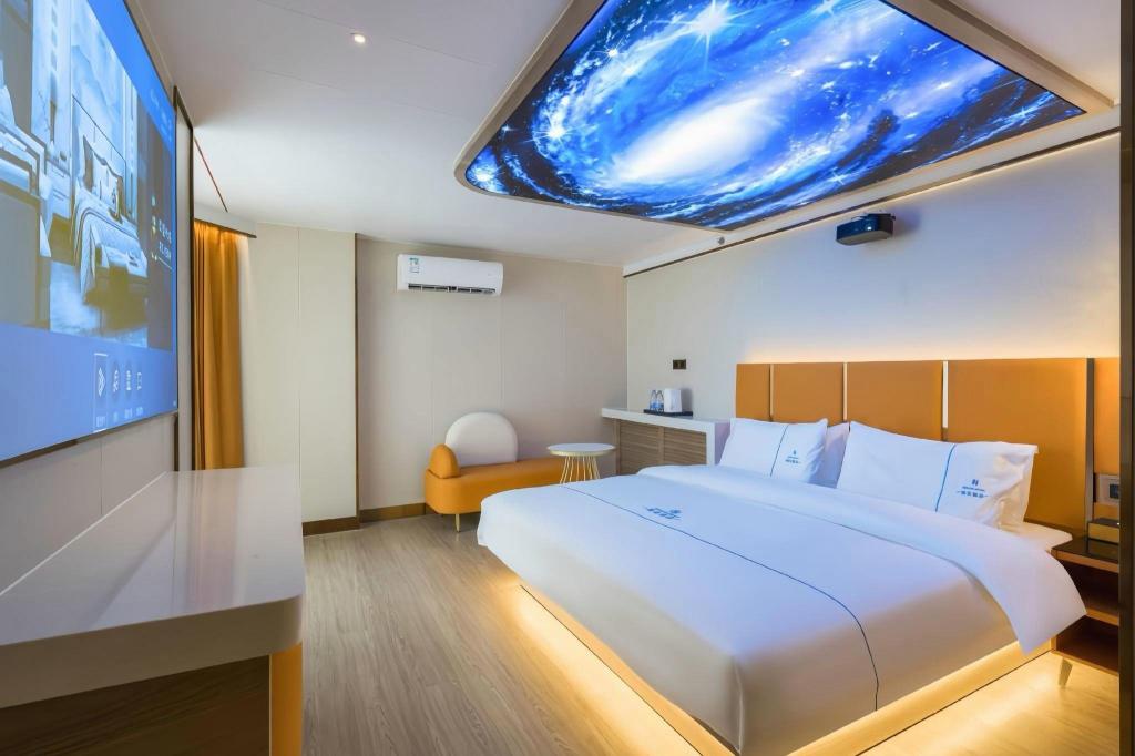 Dequan Luxury Hotel (Chaoyang High speed Railway Station Shilibao Subway Station Branch) 19/50