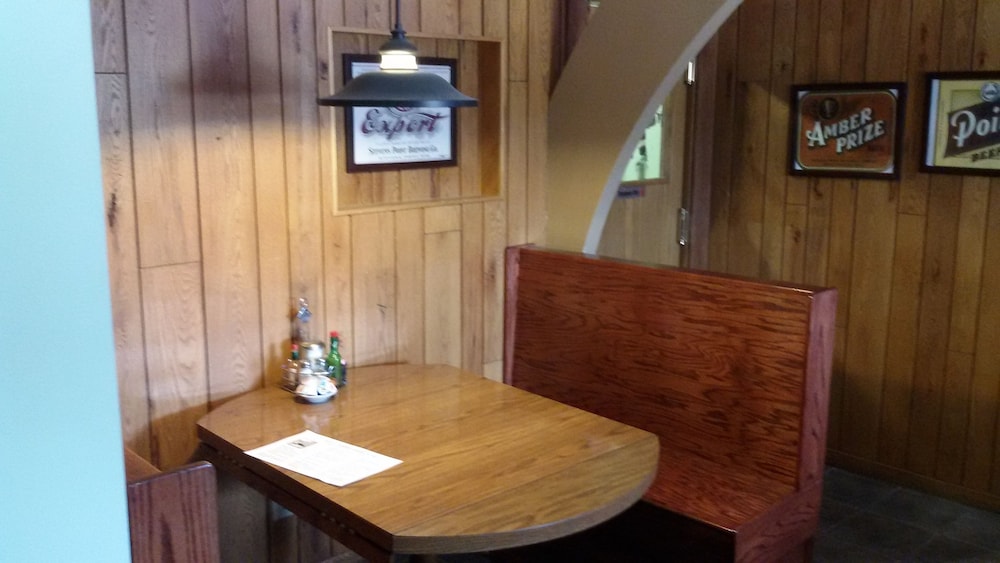 Knights Inn Stevens Point 25/45